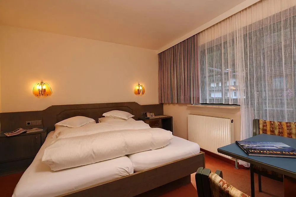 Pension Eden Solden