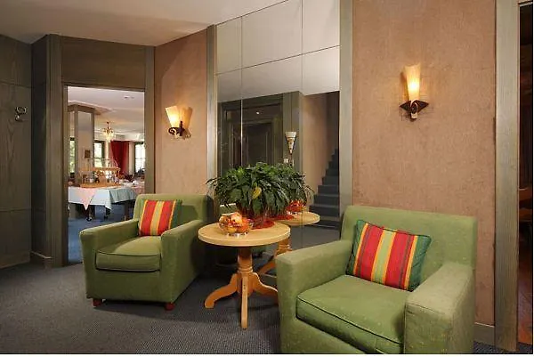 Pension Eden Solden Guest house