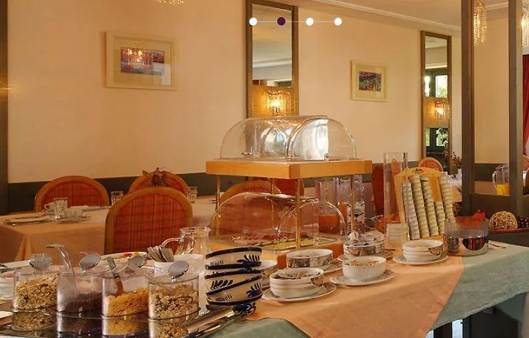 Pension Eden Sölden 2*,  Austria
