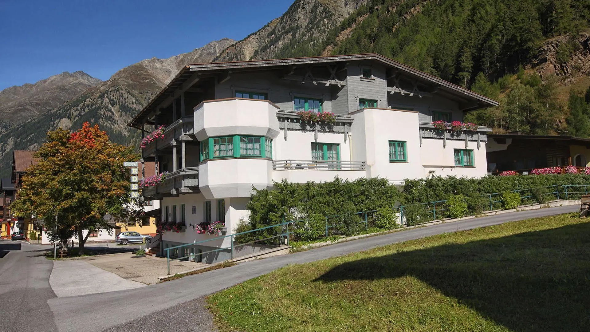Pension Eden Sölden 2*,