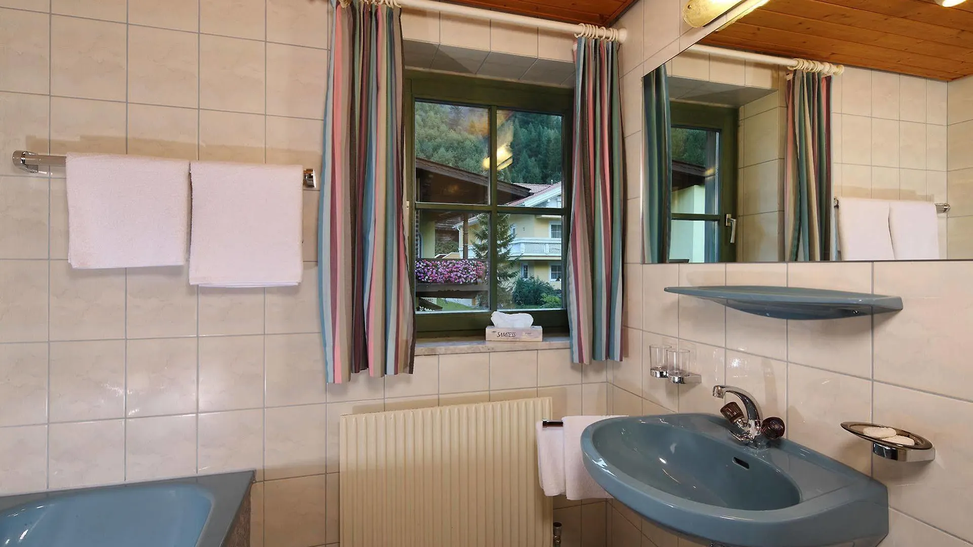 Pension Eden Sölden 2*,